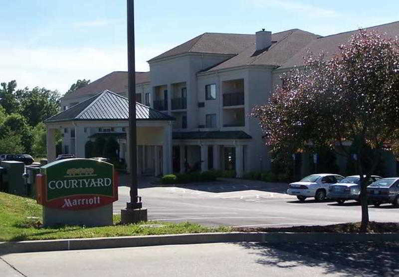 Отель Courtyard Paducah West Экстерьер фото