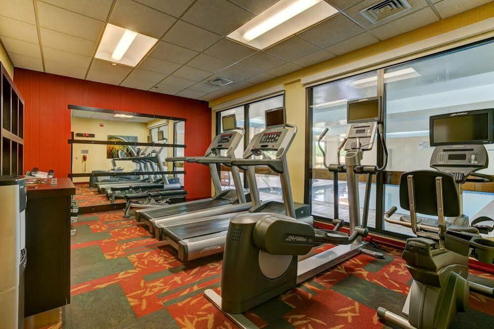 Отель Courtyard Paducah West Экстерьер фото